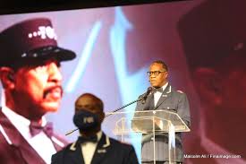 He was man enough to bend down to earth to help his brothers'