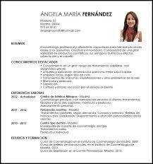 De las muchas herramientas online para hacer un curriculum gratis que existen, hemos buscado y rebuscado para filtrar las 5 que nos parecen más visuales para conseguir que tu cv destaque sobre el resto. Modelo Cv Cosmetologa Livecareer