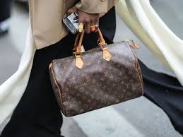 Discover Louis Vuitton Handbags - Bag shaper to keep in perfect shape –  Bagpad