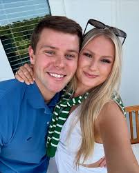 Traded my wings for the pack this weekend 🐺❤️