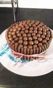 yummy choc cake with choc fingers and maltesers tarifler