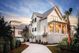 Luxury Home Magazine Chs On Instagram Charleston Custom Builder Novella Homes Creates Impeccably Designed Luxury Homes In 2020 With Images House And Home Magazine Home Builders