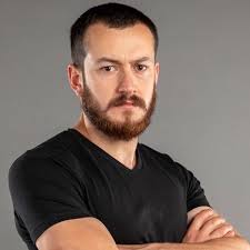 Canlı yayınlanan yarı finalde elenen ilk yarışmacı aleyna kalaycıoğlu. Survivor 2021 On Twitter Survivor 2021 De Kimi Destekliyorsunuz Survivor2021 Survivorexxencup Survivorturkiye Gonulluler Unluler