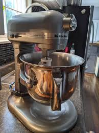 So if you are planning on matching the mixer's color with your kitchen's decoration, you are most likely to find a perfect match. Xvsh66diirrf7m