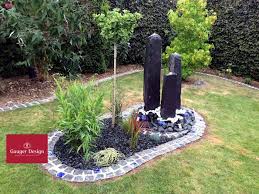 Http Www Designer Brunnen De Quellsteine Quellsteine Kundenfotos 3er Set Schwarz Htm Gartenbrunnen Vorgarten Garten