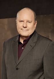 Real easy to spot sebastian, looking all cute in his black hoodie. Michael Westmore Face Off Syfy Westmore Fantasy Make Up