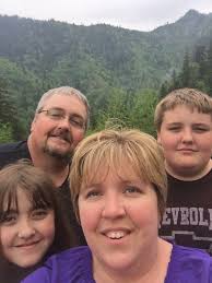 Fundraiser for David and Laura Dotson by Tawnya Wagner : The Dotson Family