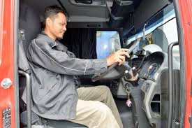 Today the association has 130 members accounting for 70% of the industry's capacity. Malaysian Truckers Told Don T Pokemon Go And Drive