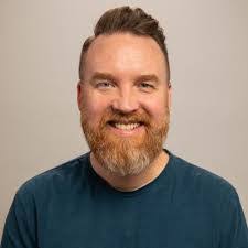 Collin Wood's Instagram, Twitter & Facebook