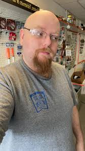 Williams’ baithouse was live.