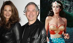 July 24, 1951) portrayed wonder woman/diana prince on the television series wonder woman which ran for one season on the abc network and then two seasons on cbs. Wonder Woman Lynda Carter S Husband Dies As She Breaks Silence With Heartbreaking Message Eagles Vine