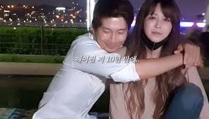 김이브 윰댕 3년만에 화해했다는 소식. 10ë…„ ì „ 3ë…„ ì—´ì• í•œ Bj ê¹Œë£¨ì™€ í•©ë°©í•˜ë©° ìŠ¤í‚¨ì‹­í•œ ì˜ì¿¨ ê¹€ì´ë¸Œ ì¸ì‚¬ì´íŠ¸