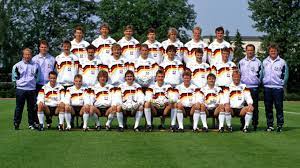 This snapshot overview displays all of the international games recorded for a particular player in the tm database. Der Dritte Wm Titel Und Die Helden Von Damals Dfb Deutscher Fussball Bund E V