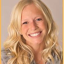 Kristin Mccullough's Instagram, Twitter & Facebook