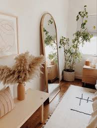 Phil Cohen On Instagram I M Been Slowly Discovering My Taste For Art Around The Home Of Cour En 2020 Idees Decoration Maison Deco Maison Interieur Idee Deco Chambre