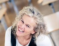 Amazon.com: Claudia Schulte: books, biography, latest update