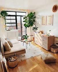 Don't happen to live near one of these cities? Urban Outfitters Home Urbanoutfittershome Instagram Photos And Videos Apartment Living Room Simple Living Room Budget Home Decorating
