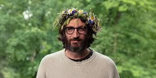 Och så avlivas myten om att alla sommar i p1 tidigare sändes live. Recension Fares Fares Sommar I P1 Gp