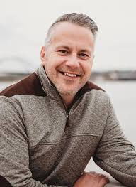 Former Channel 8 Meteorologist Eric Sorensen running for Congress