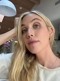 When he snuggles his head my heart borderline explodes 😍😍😍👶🏼♥️😭😭