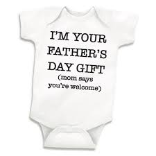 Browse our personalised father's day present ideas to find something that suits him perfectly. Amazon Com Fathers Day Outfit 1st Fathers Day Bodysuit For Baby 0 3 Months Baby