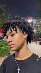 Finalização do Cabelo Cacheado com Scorza e Amigos