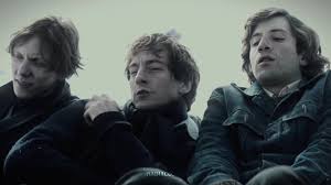 “Los primos Strauch se encargan del trabajo más doloroso.”  #lasociedaddelanieve #primosstrauch #fitostrauch #eduardostrauch  #danielfernandezstrauch #adolfostrauch #estebankukuriczka #franciscoromero  ...