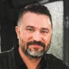 Justin Petri's Instagram, Twitter & Facebook