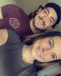 Katie Hutzenbiler (@katie.hutz) • Fotos y videos de Instagram