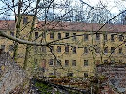 Zur wohnung gehört ein kellerraum. Herrenlose Immobilien In Sachsen Gibt Es Gut 800 Davon
