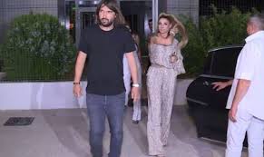 Dan alexa a salvat nu a luat bătaie pe teren, dar a fost bătut, la propriu, imediat după meci. Dan Alexa ExplicaÅ£ii DupÄƒ Lovitura PrimitÄƒ De La Ana Maria Prodan Am Predat O LecÅ£ie De ViaÅ£Äƒ Si EducaÅ£ie Tuturor BÄƒrbaÅ£ilor Din Romania Video