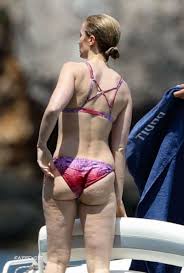 Emily Blunt Nude and Sexy Photo Collection - Fappenist