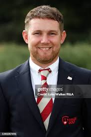 100 Photos & High Res Pictures