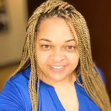 Latoya Lyons's Instagram, Twitter & Facebook