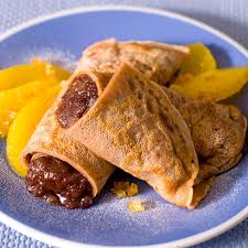 Crepe A La Confiture De Banane Et Chocolat Facile Et Pas Cher Recette Crepe Recette Recette De Crepes Sucrees