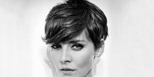 Intimate audrey rivela il mondo più segreto dell'attrice. 8 Idee Su Tagli Tagli Di Capelli Stili Di Capelli Corti Tagli Di Capelli Corti