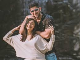 Divya agarwal is an indian television actress, model, and dancer known for her participation in several mtv india reality competition shows,. Varun Sood Living In Live In With Girlfriend Divya Agarwal Gave This Answer On The Question Of Marriage Presswire18