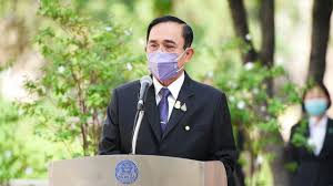 ศบค.ยันไม่ ล็อกดาวน์ ตลาดกลางกุ้ง หลังติดโควิด 12 คน ติดเชื้อโควิด 13 คนแล้ว สมุทรสาครคัดกรองถึง 2 พัน อนุทินชี้ป่วยก็มียา. Yfpuivy3oeh5dm