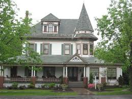 New Berlin Home Victorian Homes Old Houses Pretty House