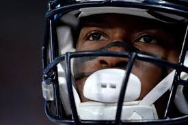 Although he's best remembered for his eight and a half years as a denver broncos star, demaryius thomas did finish his career with the new york jets. Former Broncos Receiver Demaryius Thomas Announces Retirement