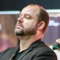 50+ perfis com “Michael Pinto”