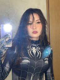 Christina Kenyon - Free pics, galleries & more at Babepedia