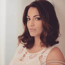 Nicole Scotto's Instagram, Twitter & Facebook