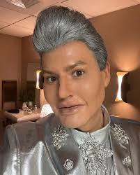 The countdown to #Halloween is on! Here's some last-minute inspo from  seasons past ✨