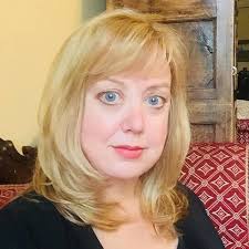 Amazon.com: Mini Horse, Mighty Hope: How a Herd of Miniature Horses  Provides Comfort and Healing: 9798212131810: Debbie Garcia-Bengochea, Peggy  Frezon: Libros