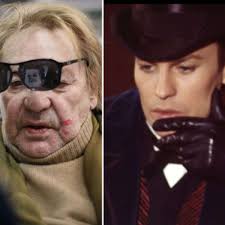 In diesem hochhaus lebt der verglühte star. Dschungelcamp Star Helmut Berger War Mal Schonster Mann Der Welt Kino Und Tv