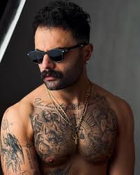 M I L A D (@milaad.yousefi) • Instagram photos and videos