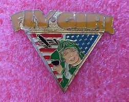 If you are a copyright holder and believe a post infringes your copyright, just let me know and i'll take it down. Pins Fly Girl Aviation Pin Up Drapeau Us Flag Avion Plane Lapel Pin Badge Ebay