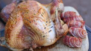 Hopefully none of you did this today.#thanksgiving. How To Cook Your Christmas Turkey Nigella Vs Gordon Ramsay Youtube