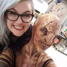 Kelly Harris (@KellyKillsYou)